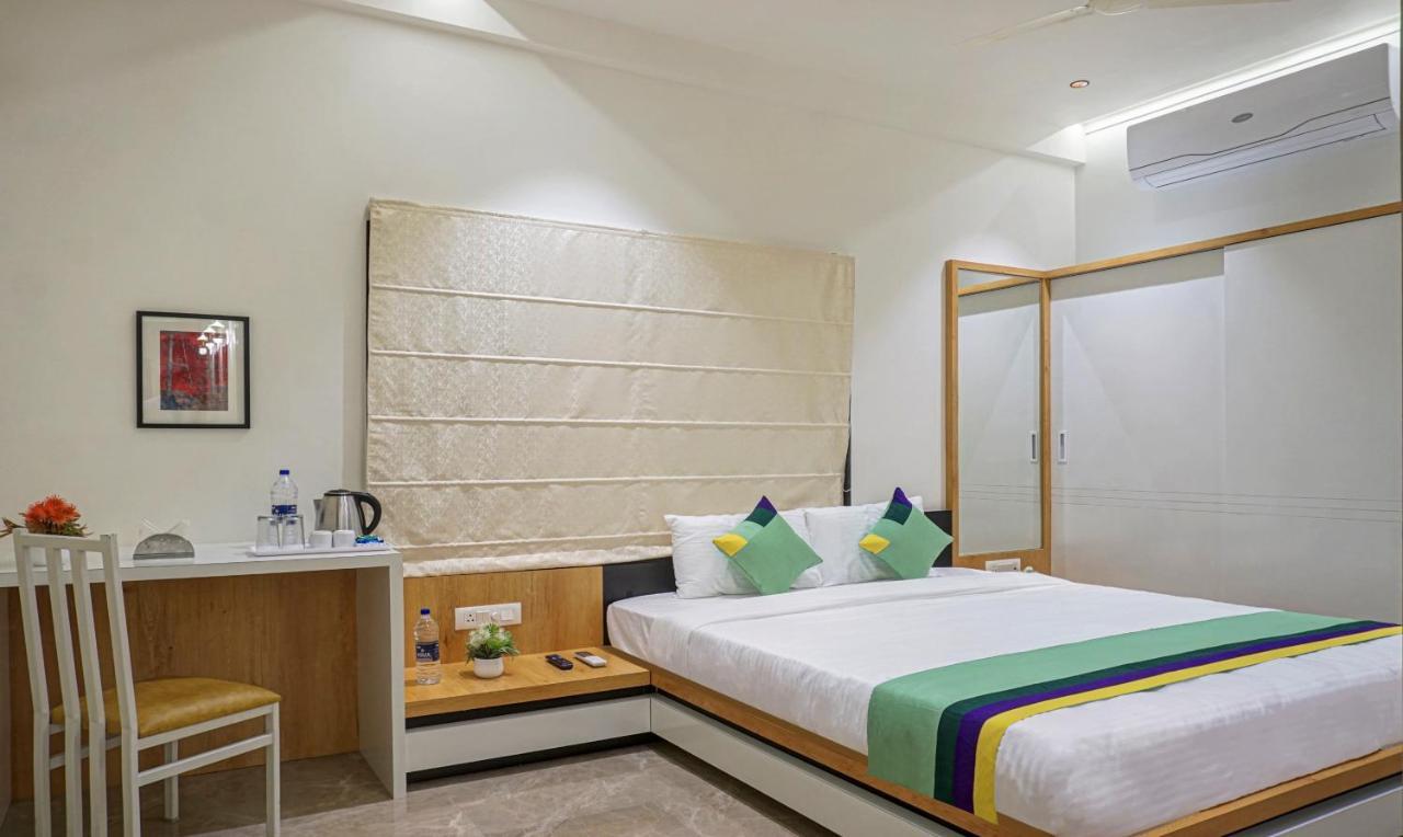 Hotel Treebo The Utsav, Nashik Exterior foto