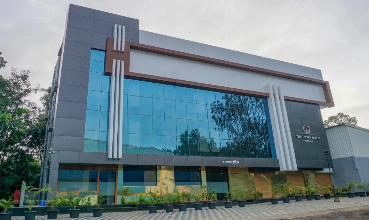 Hotel Treebo The Utsav, Nashik Exterior foto